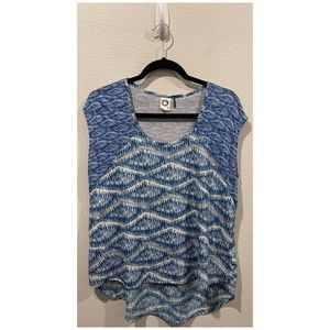 AKEMI + KIN Geometric Blue Sleeveless Round Neck Blouse